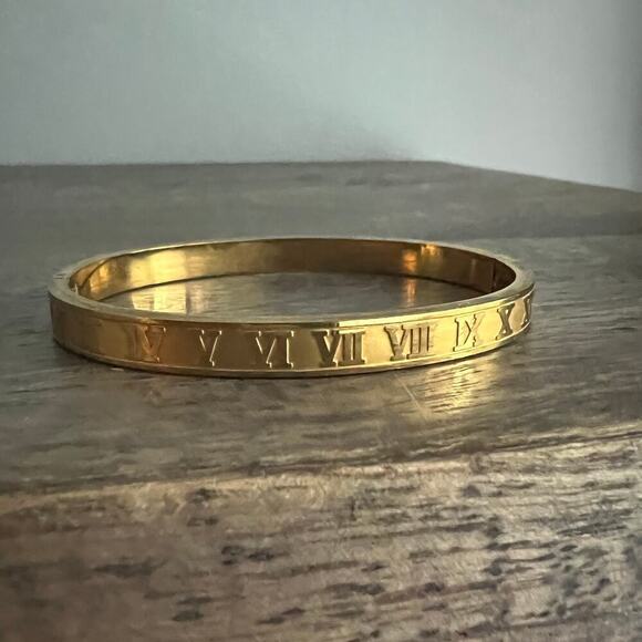 Gold tone roman numeral hinged bangle bracelet - Picture 2 of 6
